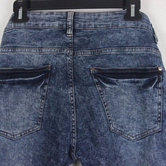 H & M, Divided Jeans, Men's 32 by 32, blue, MINIMAL USE - Picture 7 of 7